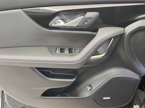 Used 2025 Chevrolet Blazer RS AWD/4WD image 44