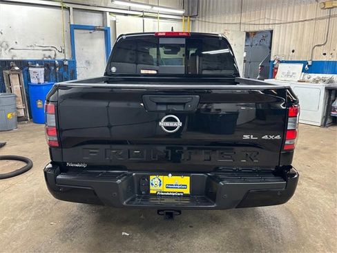 Used 2024 Nissan Frontier SL w/ Technology Package image 4