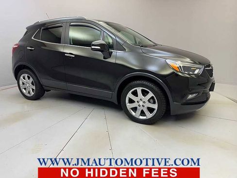 Used 2019 Buick Encore Essence w/ Experience Buick Package AWD/4WD image 7