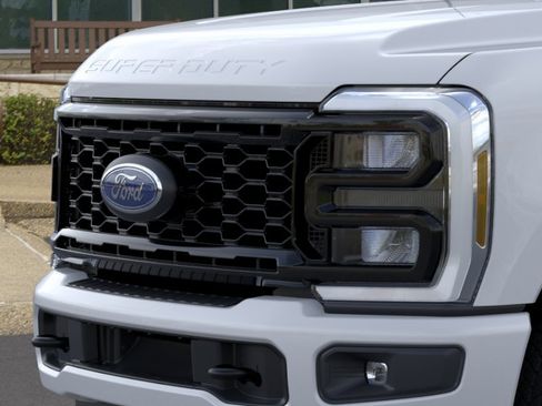 New 2026 Ford F250 XL w/ STX Appearance Package AWD/4WD image 17