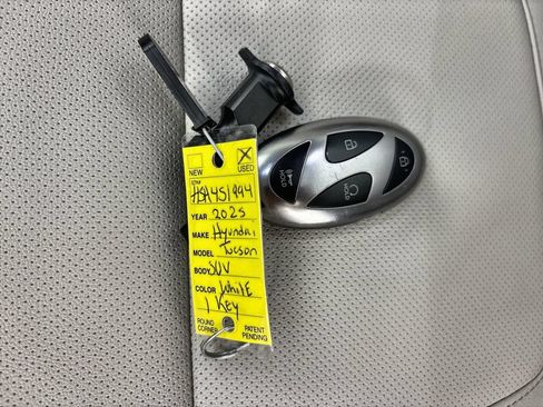 Used 2025 Hyundai Tucson SEL FWD image 28