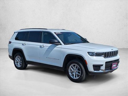 Used 2024 Jeep Grand Cherokee L Laredo AWD/4WD image 3