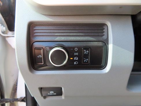 Used 2023 Ford F250 XL w/ 360-Degree Camera Package AWD/4WD image 29