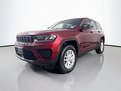 New 2025 Jeep Grand Cherokee Laredo X w/ Luxury Tech Group I AWD/4WD image 3