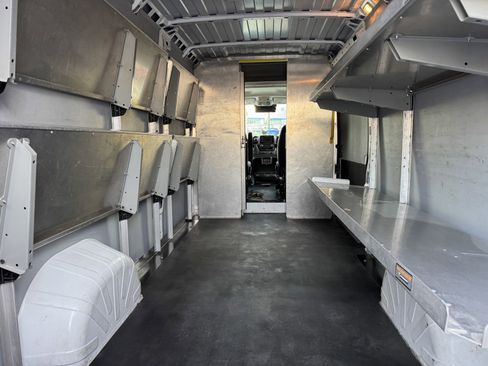 Used 2023 RAM ProMaster 3500 w/ Driver Convenience Group image 14