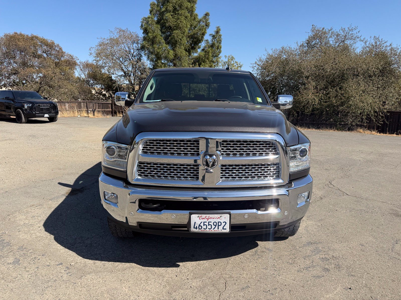 Used 2018 RAM 2500 Laramie w/ Off Road Package AWD/4WD image 8