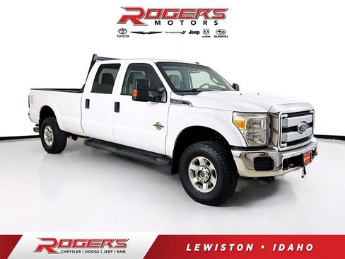 Used 2015 Ford F350 XLT w/ Camper Package image 1