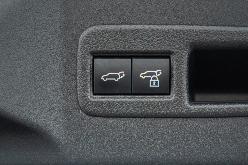 Certified 2026 Toyota bZ FWD image 12