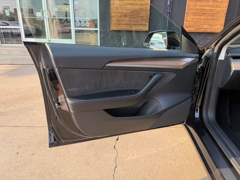 Used 2023 Tesla Model 3 Long Range AWD/4WD image 19