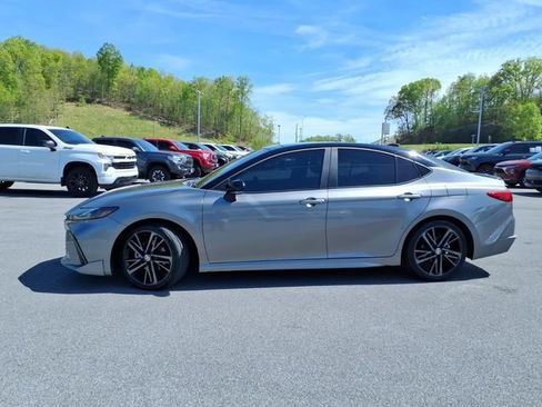 Used 2025 Toyota Camry XSE image 16