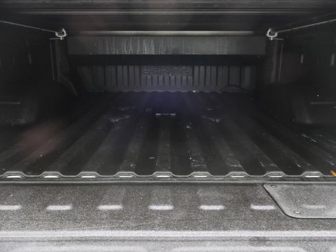 Used 2021 Chevrolet Silverado 2500 High Country w/ Z71 Off-Road Package image 5