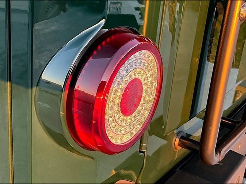 Used 2024 INEOS Grenadier Fieldmaster Edition image 21