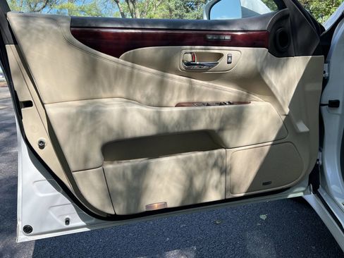 Used 2012 Lexus LS 460 AWD w/ Luxury Value Edition image 20