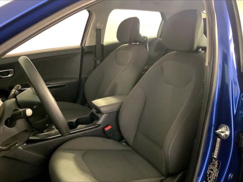 Certified 2025 Kia K4 FWD image 22