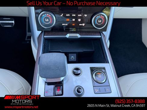 Used 2023 Land Rover Range Rover SE AWD/4WD image 18