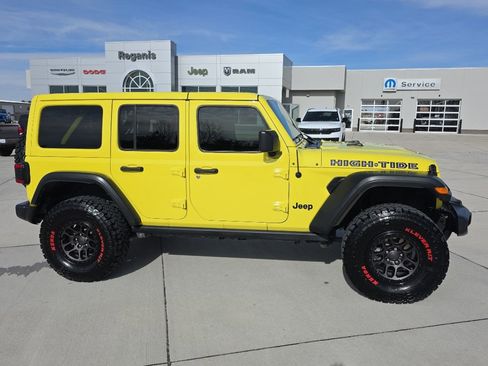 Used 2022 Jeep Wrangler Unlimited Sport image 4