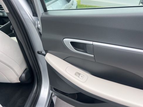 Used 2025 Hyundai Sonata SEL image 40