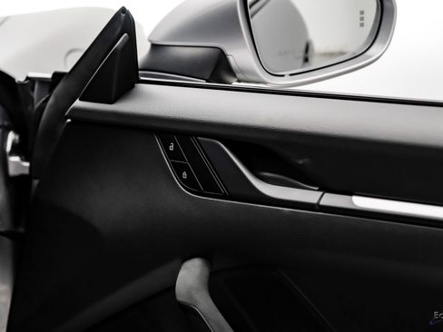 Used 2024 Porsche 911 Carrera GTS image 89