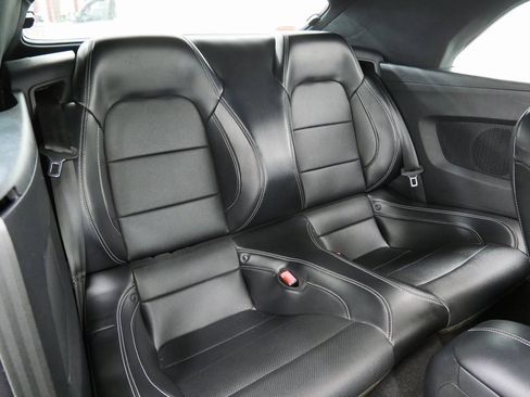 Used 2019 Ford Mustang GT Premium w/ Equipment Group 401A image 20