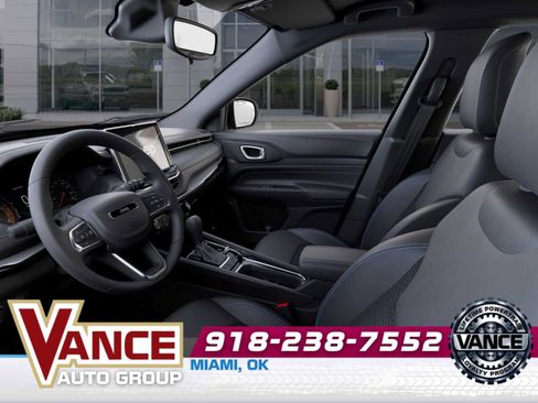 New 2025 Jeep Compass Latitude w/ Altitude Special Edition image 22