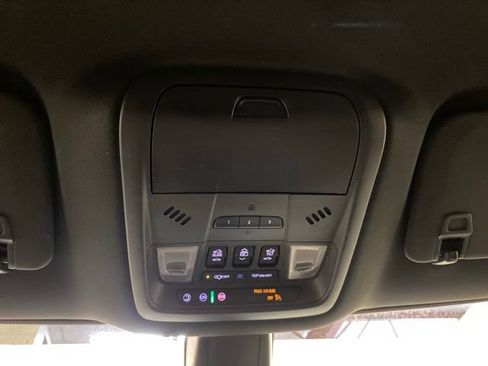 Used 2023 Buick Enclave Premium w/ Experience Buick Package AWD/4WD image 13