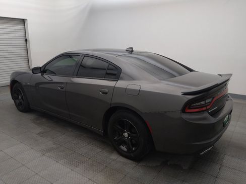 Used 2023 Dodge Charger SXT RWD image 3