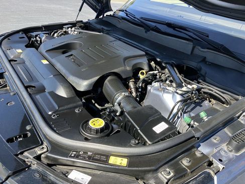 Used 2021 Land Rover Range Rover image 36