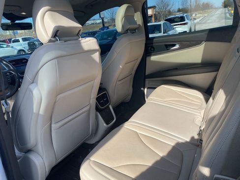 Used 2019 Lincoln Nautilus Reserve image 8