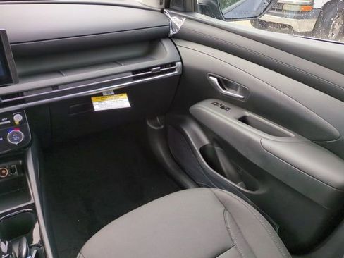 New 2026 Hyundai Tucson SEL FWD image 16