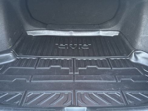 Used 2022 Honda Civic Sport image 36