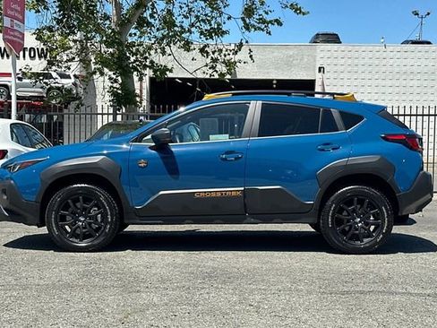 Used 2025 Subaru Crosstrek 2.5i Wilderness w/ Crosstrek Mirror Package AWD/4WD image 7
