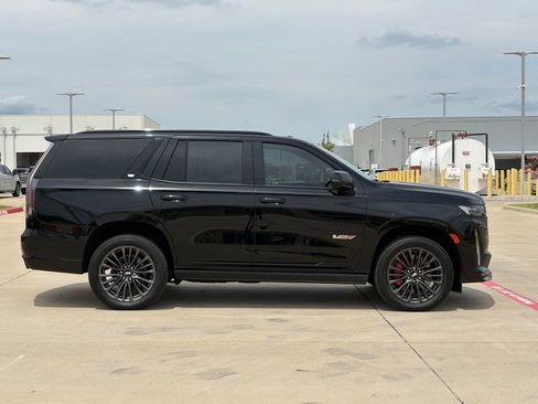 Used 2023 Cadillac Escalade V w/ LPO, Floor Liner Package AWD/4WD image 8