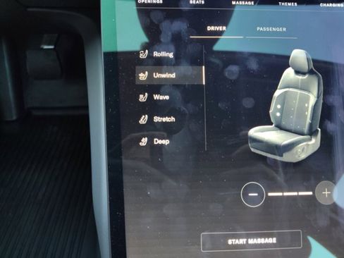 Used 2025 Lucid Air Touring image 25