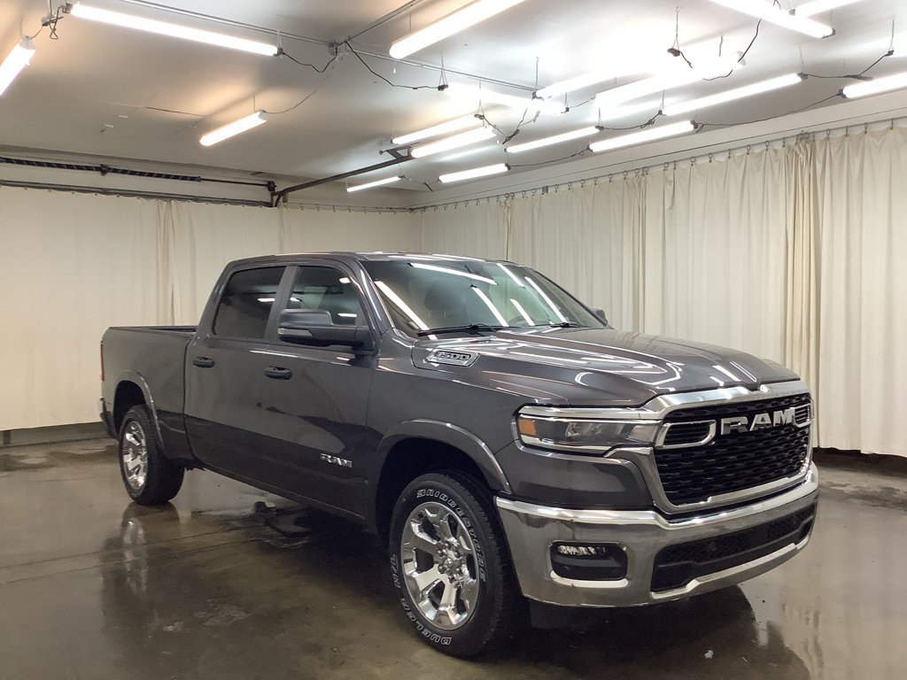 New 2026 RAM 1500 Big Horn AWD/4WD image 3
