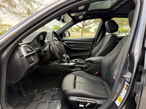 Used 2018 BMW 330i Sedan w/ Convenience Package image 5