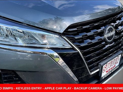 Used 2024 Nissan Kicks S FWD image 29