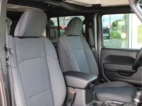 New 2026 Jeep Wrangler Unlimited Sport AWD/4WD image 27