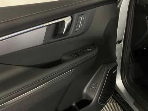 New 2026 Buick Enclave Sport Touring w/ Power Package FWD image 31
