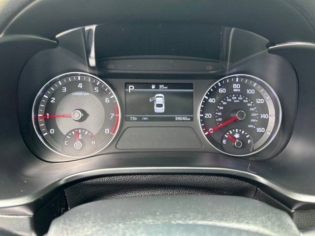 Used 2023 Kia Forte LXS FWD image 14