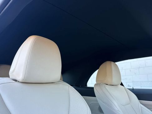 New 2026 BMW 430i xDrive Convertible w/ Convenience Package image 19