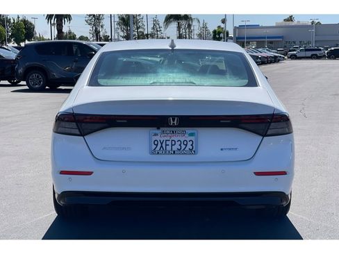 Certified 2025 Honda Accord EX-L image 4