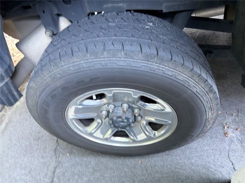 Used 2020 RAM 2500 Tradesman AWD/4WD image 9