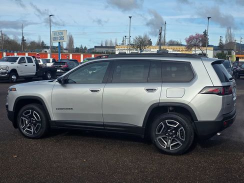 New 2026 Jeep Cherokee Limited image 8