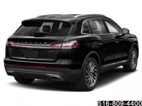 Used 2020 Lincoln Nautilus Reserve w/ Equipment Group 202A image 2