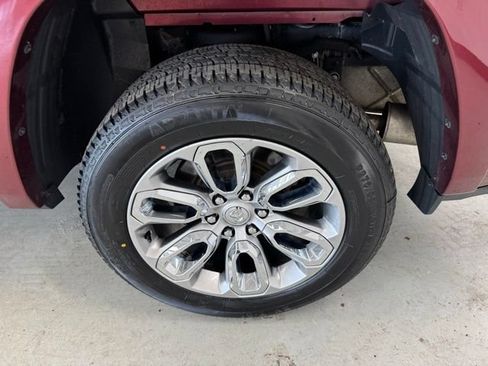 Used 2022 RAM 1500 Laramie w/ Sport Appearance Package AWD/4WD image 12