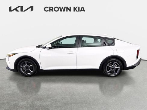 Certified 2025 Kia K4 FWD image 8