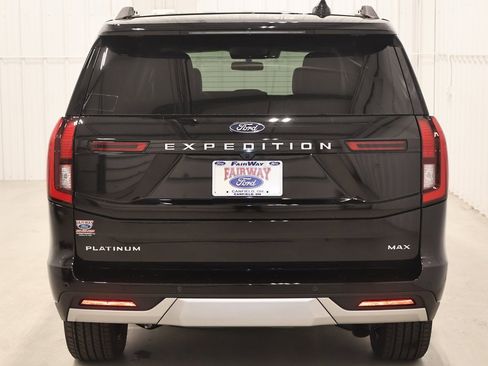New 2025 Ford Expedition Max Platinum w/ Platinum Ultimate Package image 7
