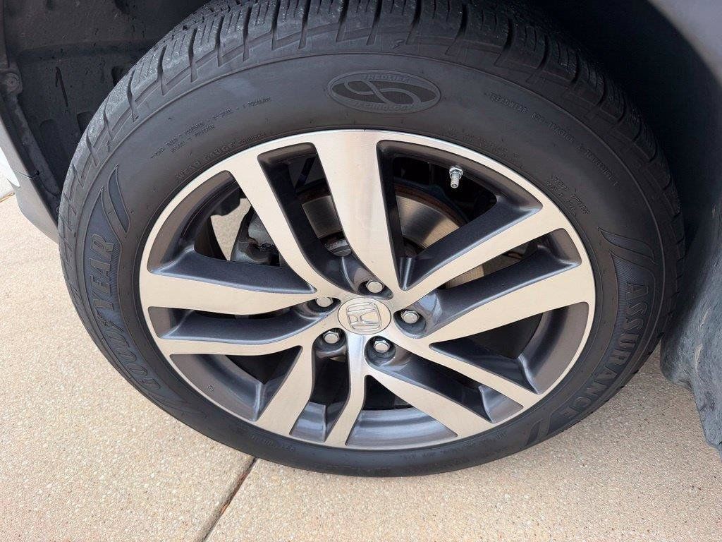 Used 2017 Honda Pilot Elite image 30