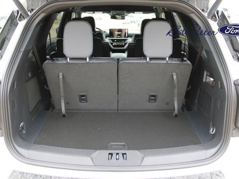 New 2026 Ford Explorer ST-Line w/ ST-Line Street Pack RWD image 6