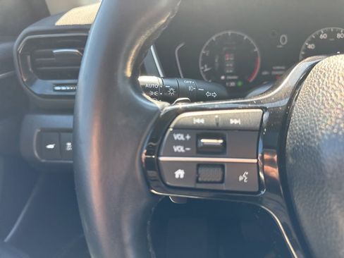 Used 2024 Honda Pilot Touring image 32